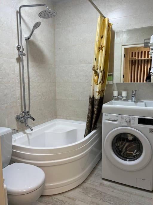 Miracle Apartment Samarkand Buitenkant foto